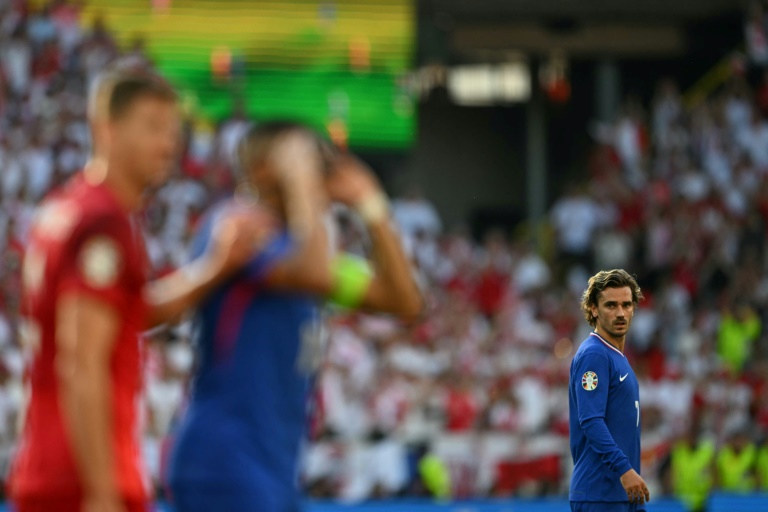 Le milieu de terrain français Antoine Griezmann lors du match de poule du groupe D de l'Euro-2024 contre la Pologne, à Dortmund le 25 juin 2024