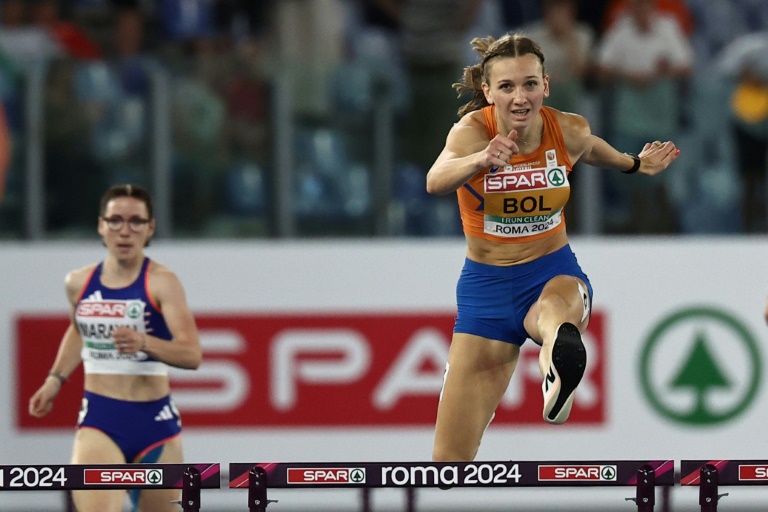 Avec une impression de facilité et un relâchement déconcertant, la Néerlandaise Femke Bol a remporté le 400 m haies des Championnats d'Europe d'athlétisme à Rome le 11 juin 2024
