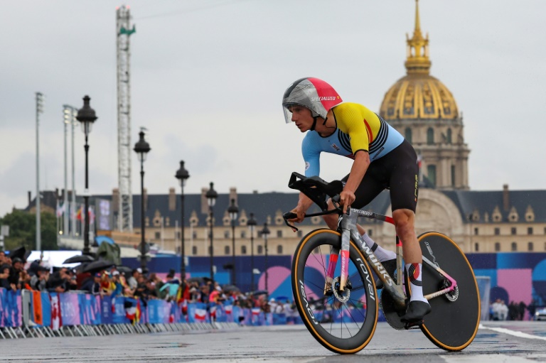 Le Belge Remco Evenepoel lors du contre-la-montre des JO-2024, à Paris le 27 juillet 2024