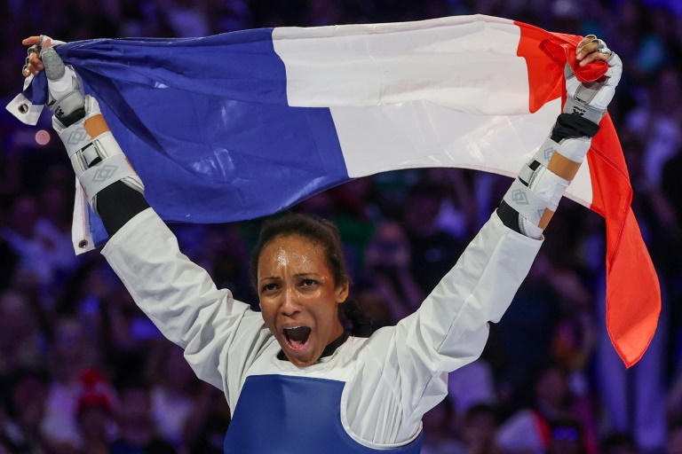 La Française Althéa Laurin championne olympique de taekwondo en +67kg, le 10 août 2024 au Grand Palais à Paris