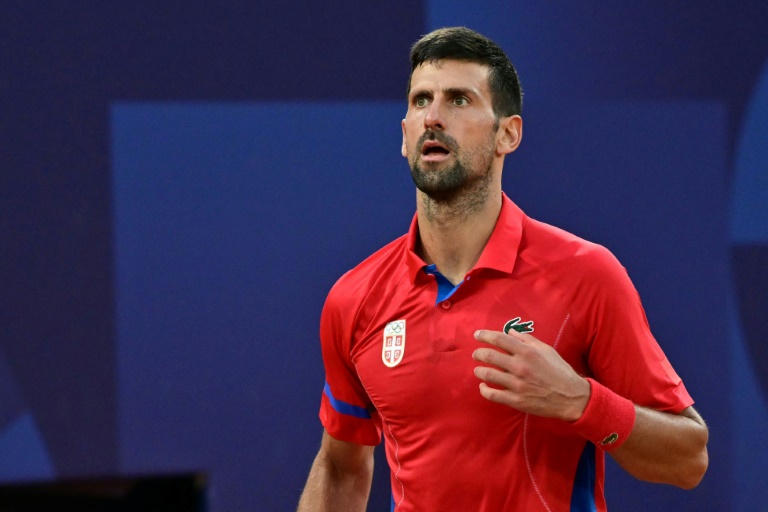 Le tennisman serbe Novak Djokovic aux JO de Paris, le 2 août 2024 sur le court Philippe-Chatrier de Roland-Garros