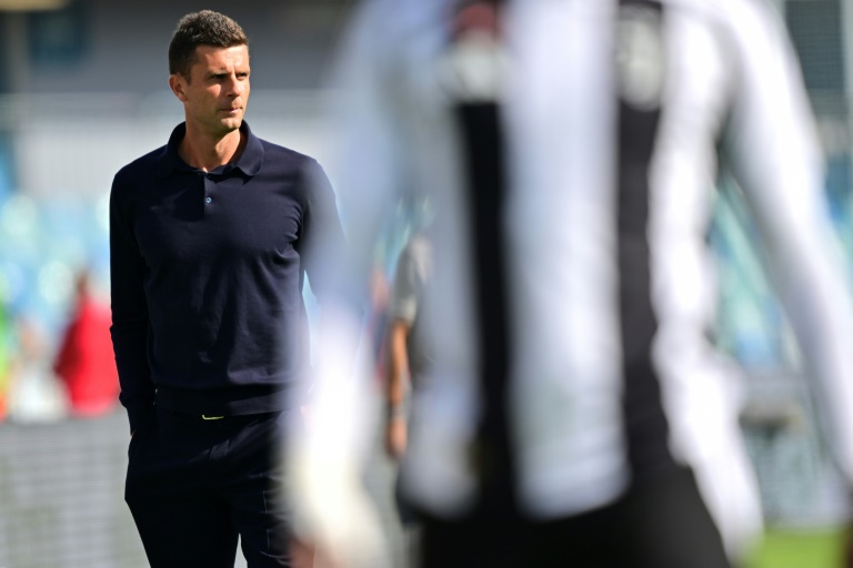 L'allenatore della Juventus Torino Thiago Motta durante la partita amichevole della sua squadra contro l'Atlético Madrid l'11 agosto 2024 a Goteborg