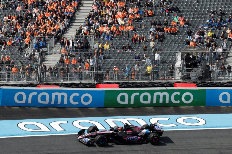 Le pilote français d'Alpine Esteban Ocon lors des essais libres sur le circuit de Zandvoort, aux Pays-Bas, le 23 août 2024