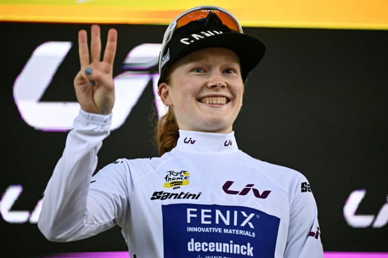 La Néerlandaise Puck Pieterse après sa victoire sur la 4e étape du Tour de France femmes, le 14 août 2024 à Liège