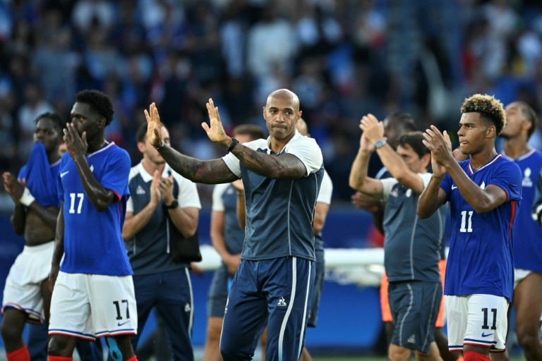 Le sélectionneur des Espoirs et de l'équipe de France olympique Thierry Henry, à l'issue de la finale des JO perdue contre l'Espagne, le 9 août 2024 au Parc des Princes