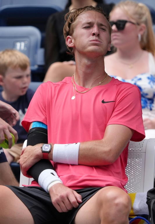 L'Américain Sebastian Korda, blessé à un coude, s'est incliné face au Tchèque Tomas Machac au deuxième tour de l'US Open à New York le 29 août 2024