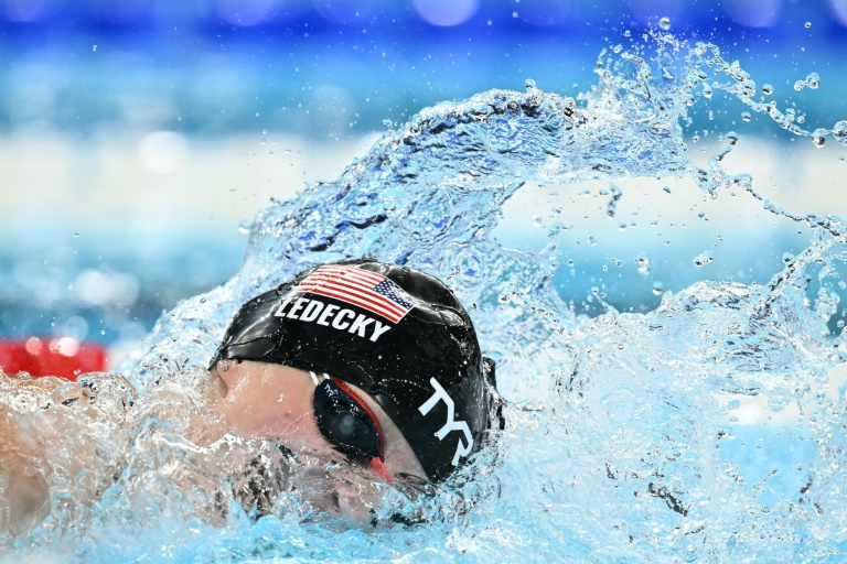 L'américaine Katie Ledecky lors du 800 m nage libre des Jeux olympiques de Paris 2024, à Nanterre, le 3 août 2024