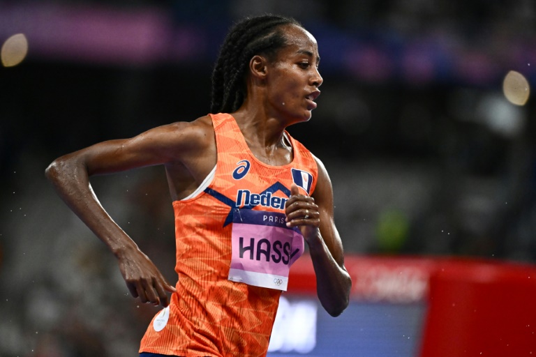 L'athlète néerlandaise Sifan Hassan sur le 10.000 m aux JO de Paris, le 9 août 2024 au stade de France, à Saint-Denis