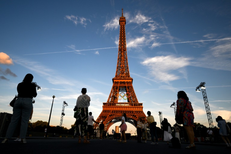 Selon un premier bilan de l'Office de tourisme de Paris publié lundi, 11,2 millions de visiteurs ont pris part aux activités liées aux JO en région parisienne entre le 23 juillet et le 11 août