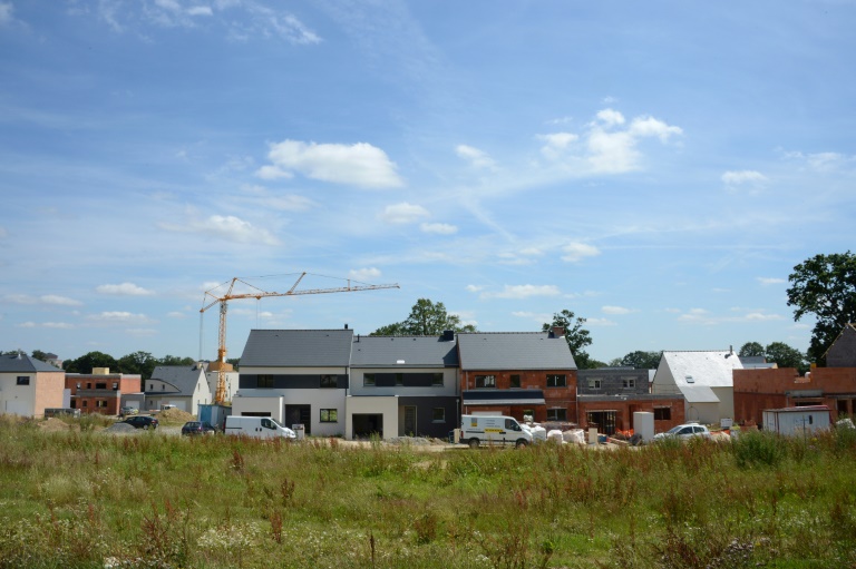 Maisons en construction à Thorigné-Fouillard, près de Rennes (Ille-et-Vilaine) le 18 juillet 2012