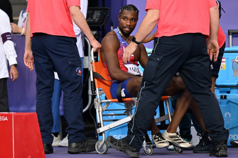 Le sprinteur américain Noah Lyles, médaillé de bronze sur 200 m le 8 août 2024, a été pris en charge après la courses par les équipes médicales du Stade de France