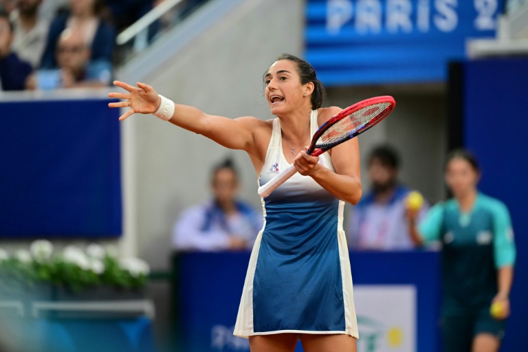 La Française Caroline Garcia lors du premier tour du tournoi olympique de tennis à Roland-Garros contre la Roumaine Jaqueline Adina Cristian , le 27 juillet 2024