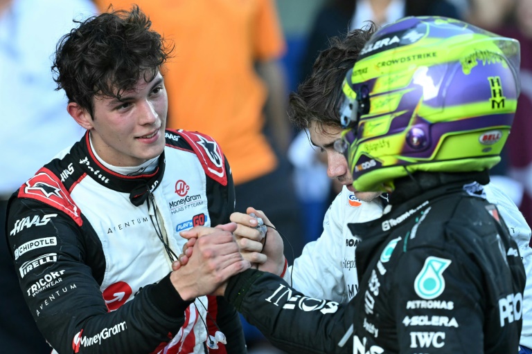 Le pilote britannique de l'écurie Haas Ollie Bearman après le GP de F1 d'Azerbaïdjan sur le circuit de Bakou, à Bakou, le 15 septembre 2024