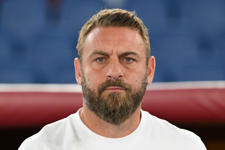 L'entraîneur italien de l'AS Rome Daniele De Rossi avant le match de Serie A contre Empoli, à Rome, le 25 août 2024