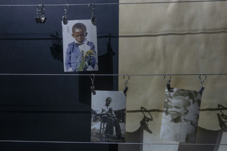 Photos de victimes du génocide des Tutsi au mémorial Murambi de Nyamagabe, au Rwanda, le 12 mars 2024