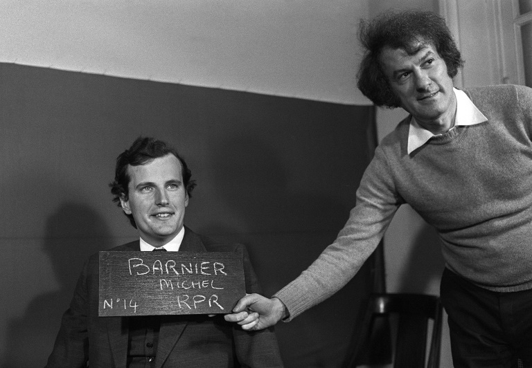 Le nouveau RPR, benjamin de l'Assemblée nationale de l'époque, à l'âge de 27 ans, Michel Barnier est pris en photo au Palais Bourbon, le 22 mars 1978 à Paris