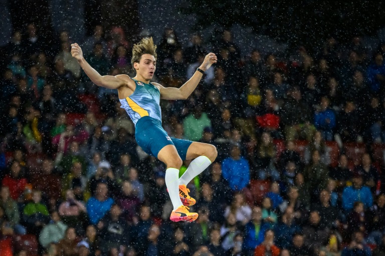 Le Suédois Armand Duplantis s'est arrêté à 5,82 m au concours du saut à la perche du meeting de la Ligue de diamant de Zurich le 5 septembre 2024