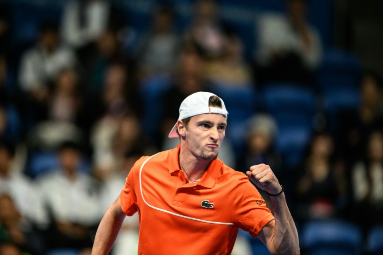 Ugo Humbert lors de sa victoire contre l'Américain Brandon Nakashima au 2e tour du tournoi ATP 500 de Tokyo, le 27 septembre 2024