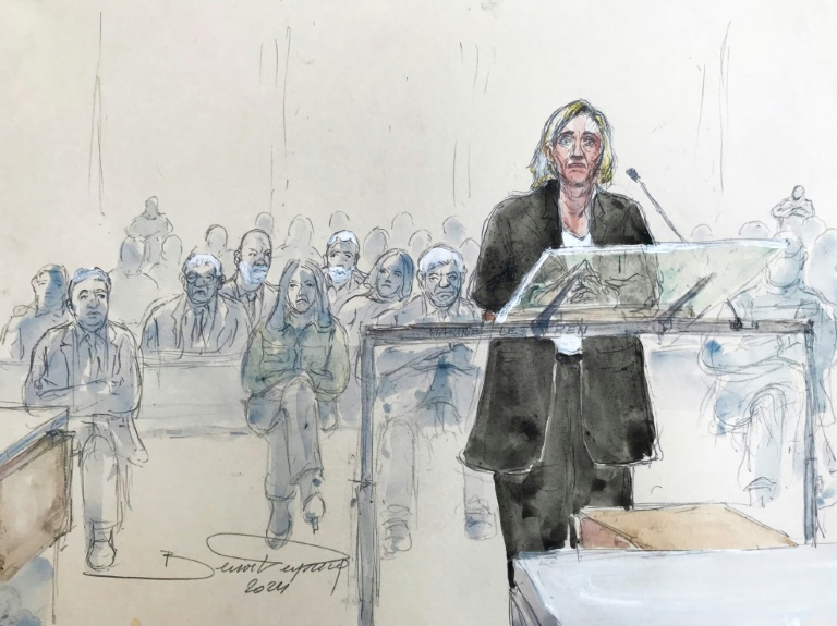 Croquis de Marine Le Pen au palais de justice de Paris, le 1er octobre 2024