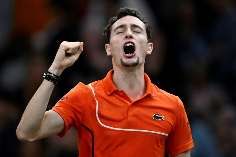 Ugo Humbert, qualifié pour les huitièmes de finale du Masters 1000 de Paris-Bercy, lors de sa victoire au premier tour face à l'Américain Brandon Nakashima, le 28 octobre 2024