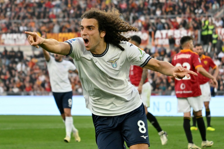 Le milieu de la Lazio Matteo Guendouzi après son but contre l'AS Rome le 6 avril 2024