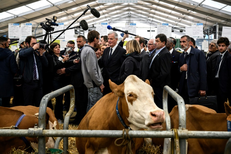 Le Premier ministre Michel Barnier au Sommet de l'élevage de Cournon-d'Auvergne, en Auvergne, le 4 octobre 2024