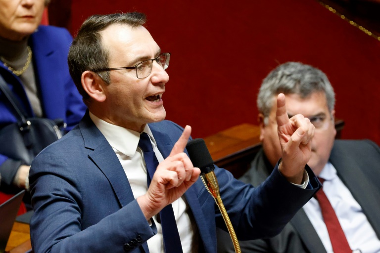 Le député RN Laurent Jacobelli à l'Assemblée nationale, le 17 février 2023 à Paris