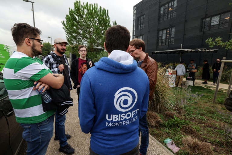 Des employés d'Ubisoft en grève à Montpellier, le 15 octobre 2024 dans l'Hérault