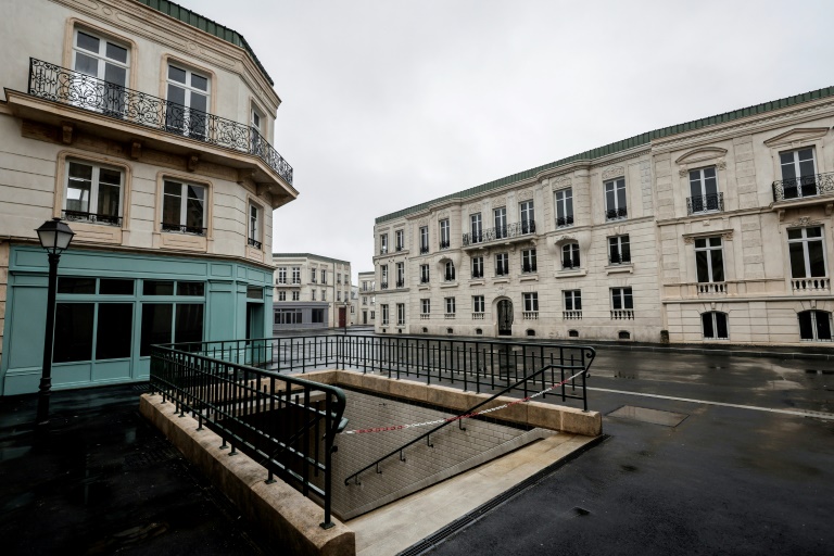 Une vue du studio en extérieur Paris plein champ à Coulommiers, en Seine-et-Marne, le 2 octobre 2024