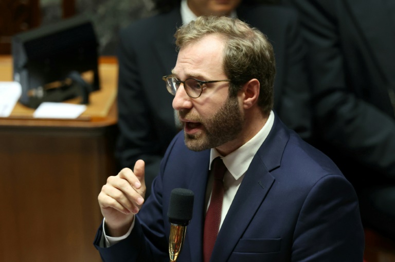 Le ministre de l'Economie Antoine Armand devant l'Assemblée nationale à Paris, le 22 octobre 2024