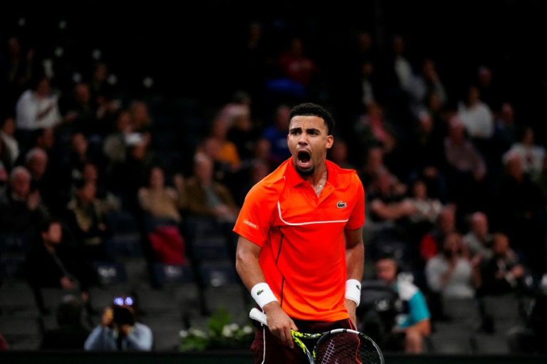 Arthur Fils vainqueur du Croate Marin Cilic au Masters de Paris-Bercy, le 29 octobre 2024