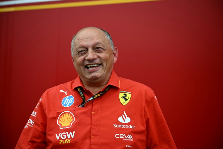 Frédéric Vasseur, le team principal de la Scuderia Ferrari, lors des qualifications sprint du Grand Prix des Etats-Unis de F1 le 18 octobre 2024 sur le Circuit des Amériques à Austin, au Texas