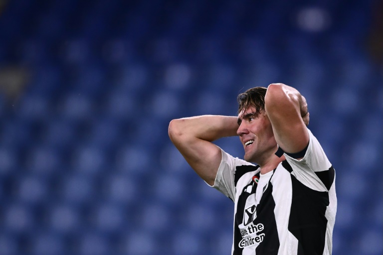 L'attaquant de la Juventus Turin Dusan Vlahovic lors du match de Championnat d'Italie entre le Genoa et son équipe le 28 septembre 2024 à Gênes