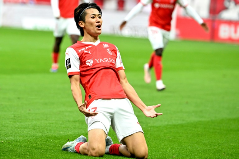 L'attaquant japonais de Reims Keito Nakamura a inscrit un but contre Montpellier en Ligue 1 le 6 octobre 2024 à Reims