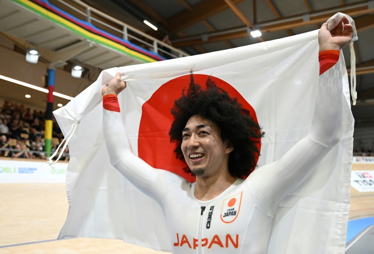 Le Japonais Kento Yamasaki, champion du monde du keirin, lors des Mondiaux de cyclisme sur piste, le 17 octobre 2024 à Ballerup, au Danemark.