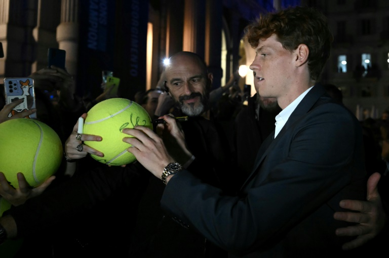 L'Italien Jannik Sinner à son arrivée à la soirée de gala des Masters ATP 2024 le 7 novembre 2024 à Turin