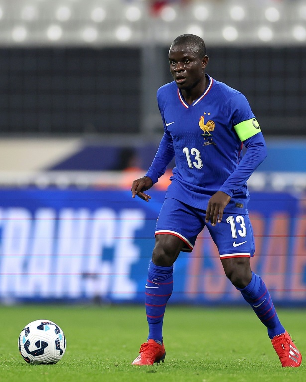 Le milieu de terrain de l'équipe de France N'Golo Kante au cours du match de Ligue des nations contre Israël le 14 novembre 20234 au Stade de France à Saint-Denis