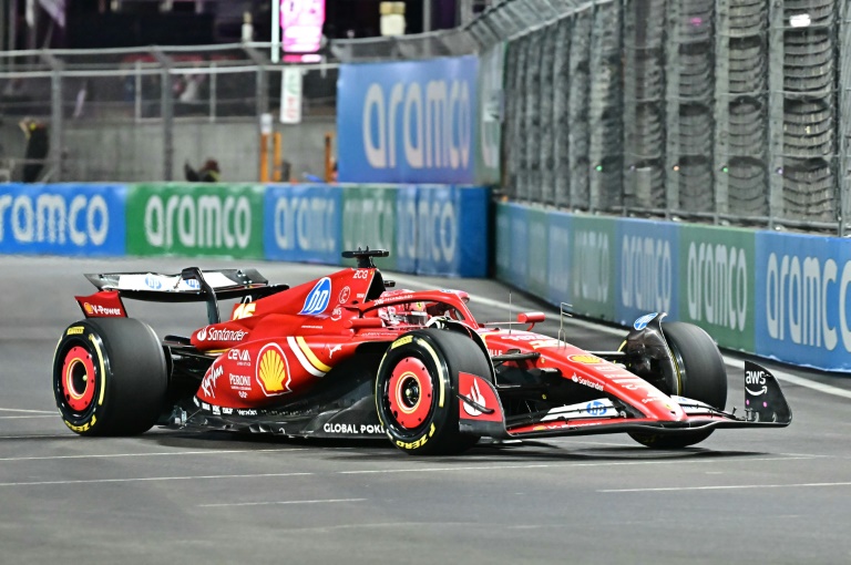 Charles Leclerc (Ferrari) durant les essais libres du Grand Prix de Las Vegas, le 21 novembre 2024