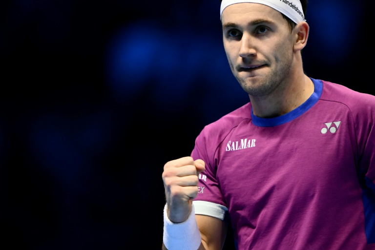 Le Norvégien Casper Ruud après sa victoire face à l'Espagnol Carlos Alcaraz  lors des Masters ATP le 11 novembre 2024 à Turin