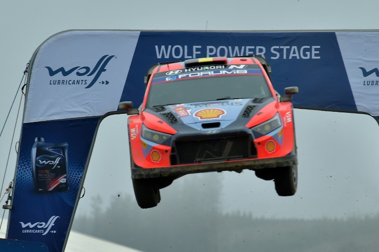 Thierry Neuville au volant de sa Hyundai i20 a été régulier comme ici sur les routes du rallye du Chili, le 29 septembre 2024 à Concepcion