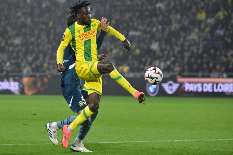 L'attaquant nantais Tino Kadewere au cours du match de Ligue 1 contre Marseille au stade de La Beaujoire le 3 novembre 2024 à Nantes