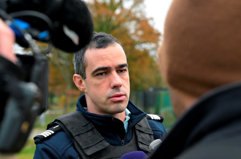 Le commandant de la gendarmerie de Guingamp, Jean-Baptiste Gautier, lors d'une opération de recherche pour retrouver Morgane Rivoal autour de Pabu le 29 novembre 2024