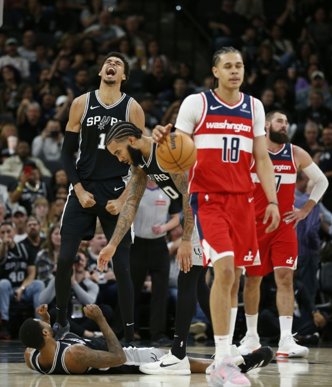 Victor Wembanyama des San Antonio Spurs face aux Washington Wizards en NBA, le 13 novembre 2024 à San Antonio.