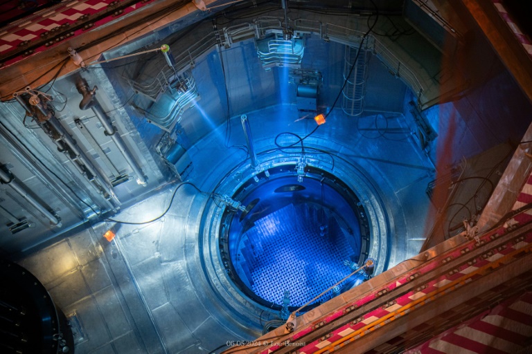 La piscine à l'intérieur de l'EPR de Flamanville (Manche), photographiée le 25 avril 2024, avant le début du chargement du combustible (ARCHIVE)