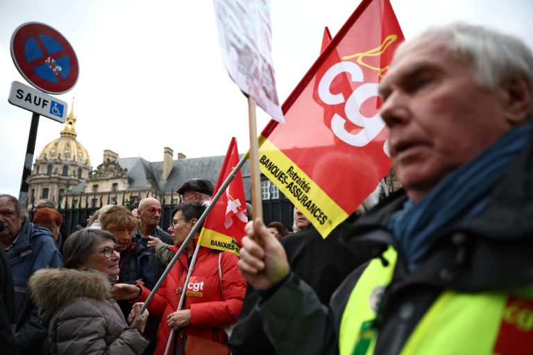 Un rassemblement à Paris pour demander que les retraites soient augmentées en fonction de l'inflation, le 3 décembre 2024