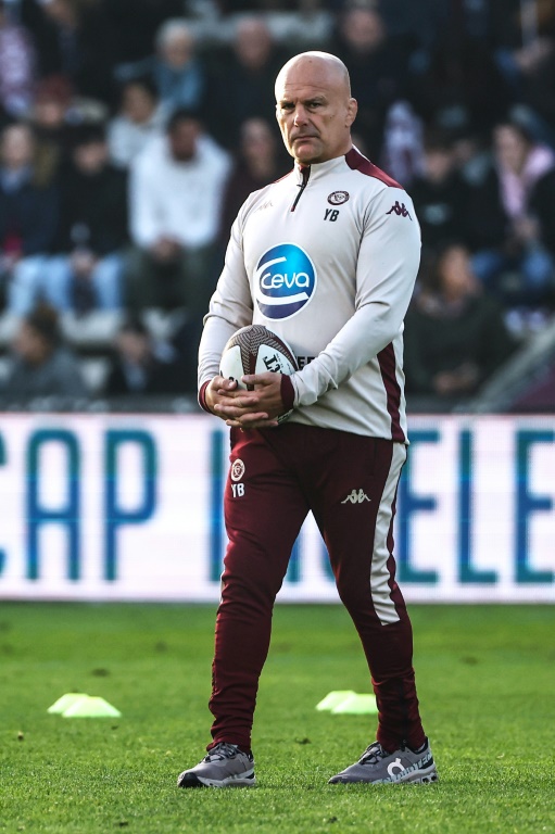 L'entraîneur de l'UBB, Yannick Bru, avant le match de Top 14 contre Montpellier, à Bordeaux, le 30 novembre 2024