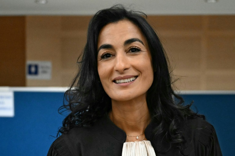 L'avocate de deux des accusés Me Nadia El Bouroumi au palais de justice d'Avignon le 13 décembre 2024