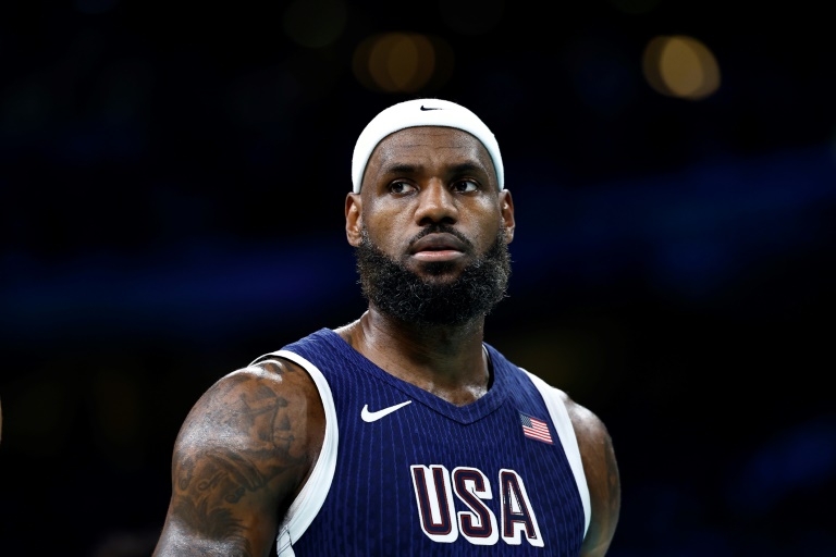 LeBron James lors de la rencontre face à Puerto Rico des Jeux olympiques de Paris 2024, à Villeneuve d'Ascq, le 3 août 2024