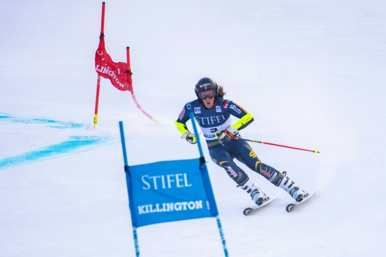 La skieuse suédoise Sara Hector victorieuse du géant de Killington (Vermont, Etats-Unis), le 30 novembre 2024