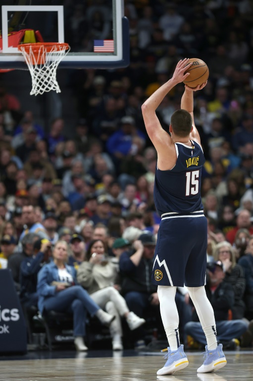 Le Serbe des Nuggets Nikola Jokic lors d'un match contre les Brooklyn Nets, le 10 janvier 2025 à Denver